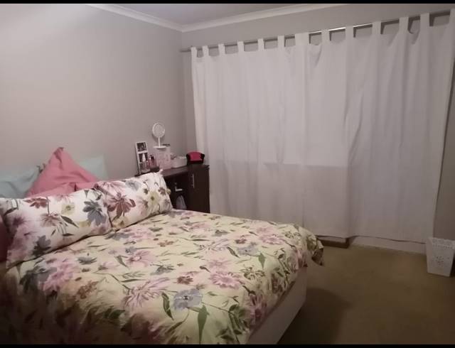 3 bed property to rent in BEACONHURST